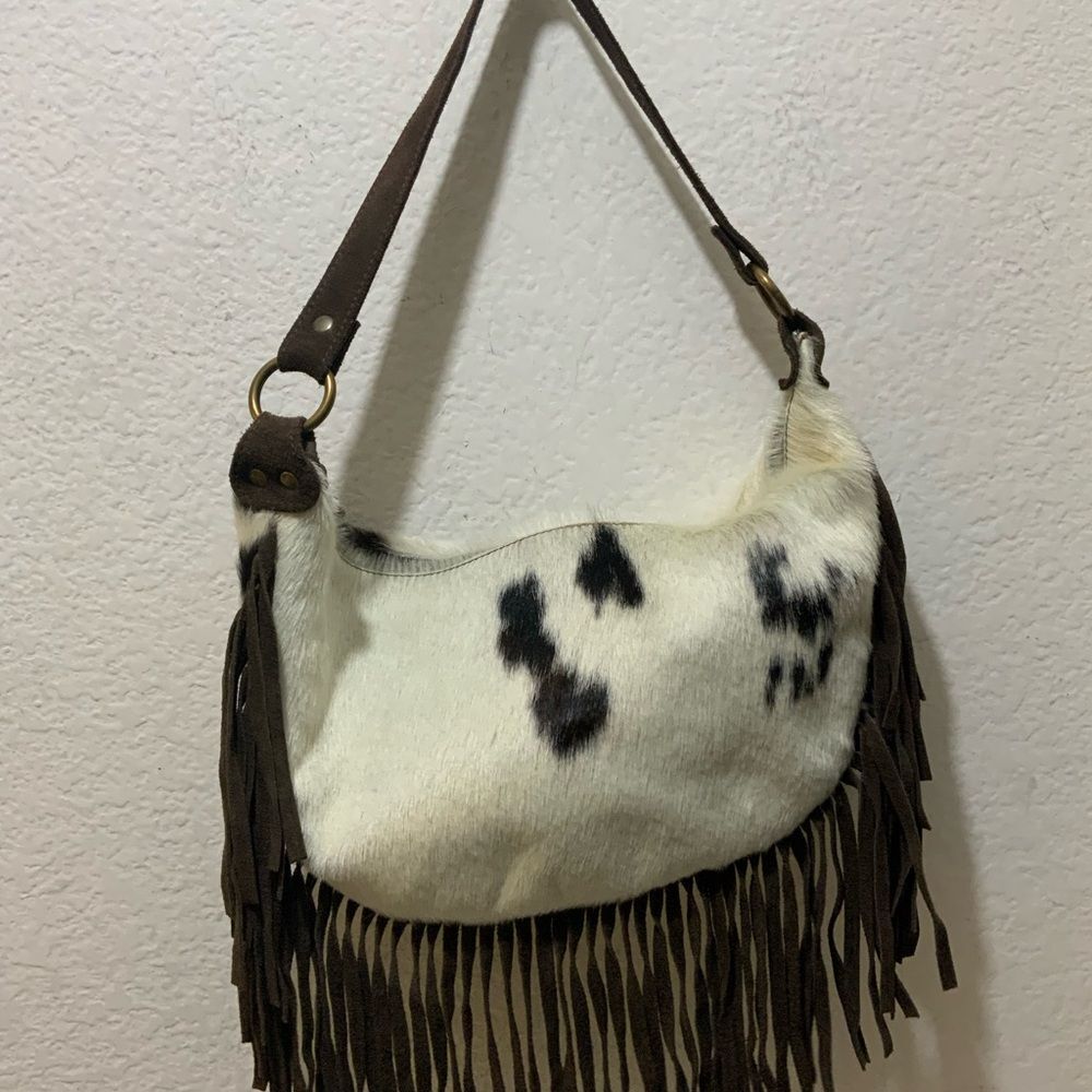 Maurizio Taiuti White and Dark Brown Fringe Cowhide Shoulder Tote - Picture 2 of 8